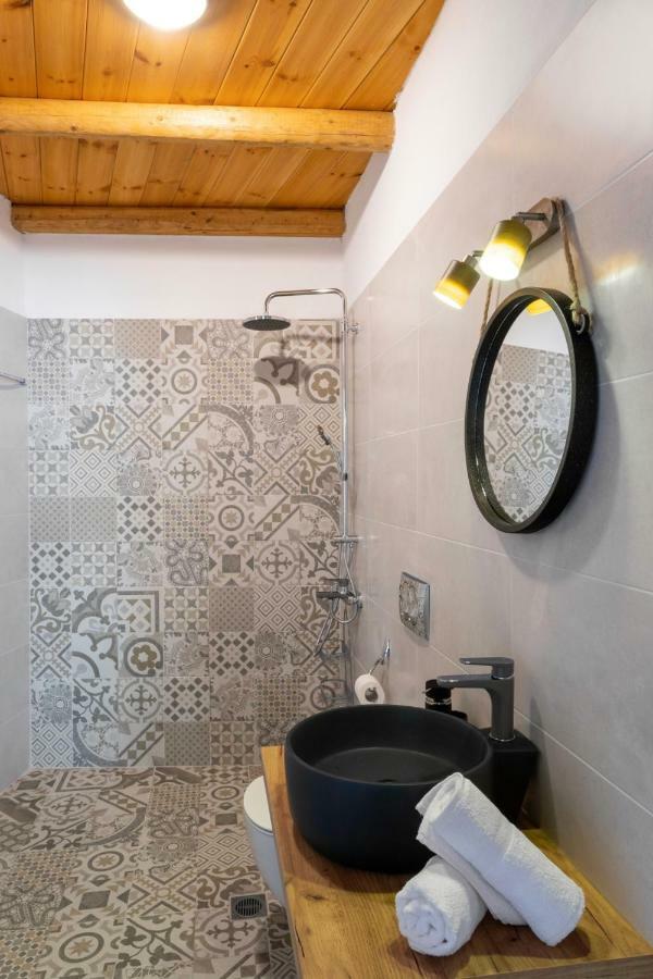 Marilena Natural Stone House, By Hellocrete Pigí Extérieur photo
